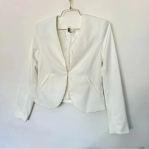 Divided By H&M Blazer Jacket Size 6 Off White Lined Hook & Eye Closure - Picture 5 of 6
